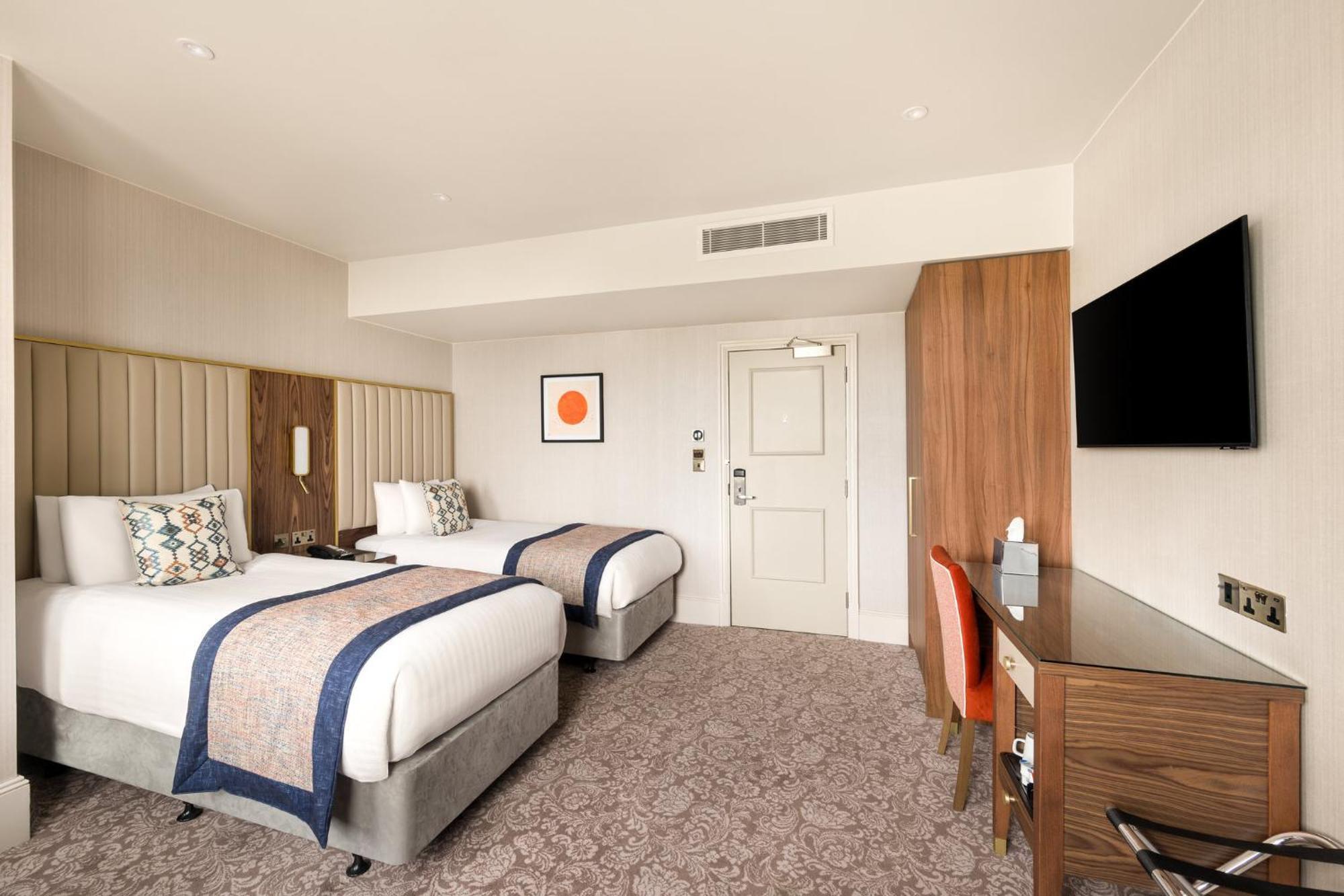 Voco The Clifton Folkestone By Ihg Hotel Eksteriør billede