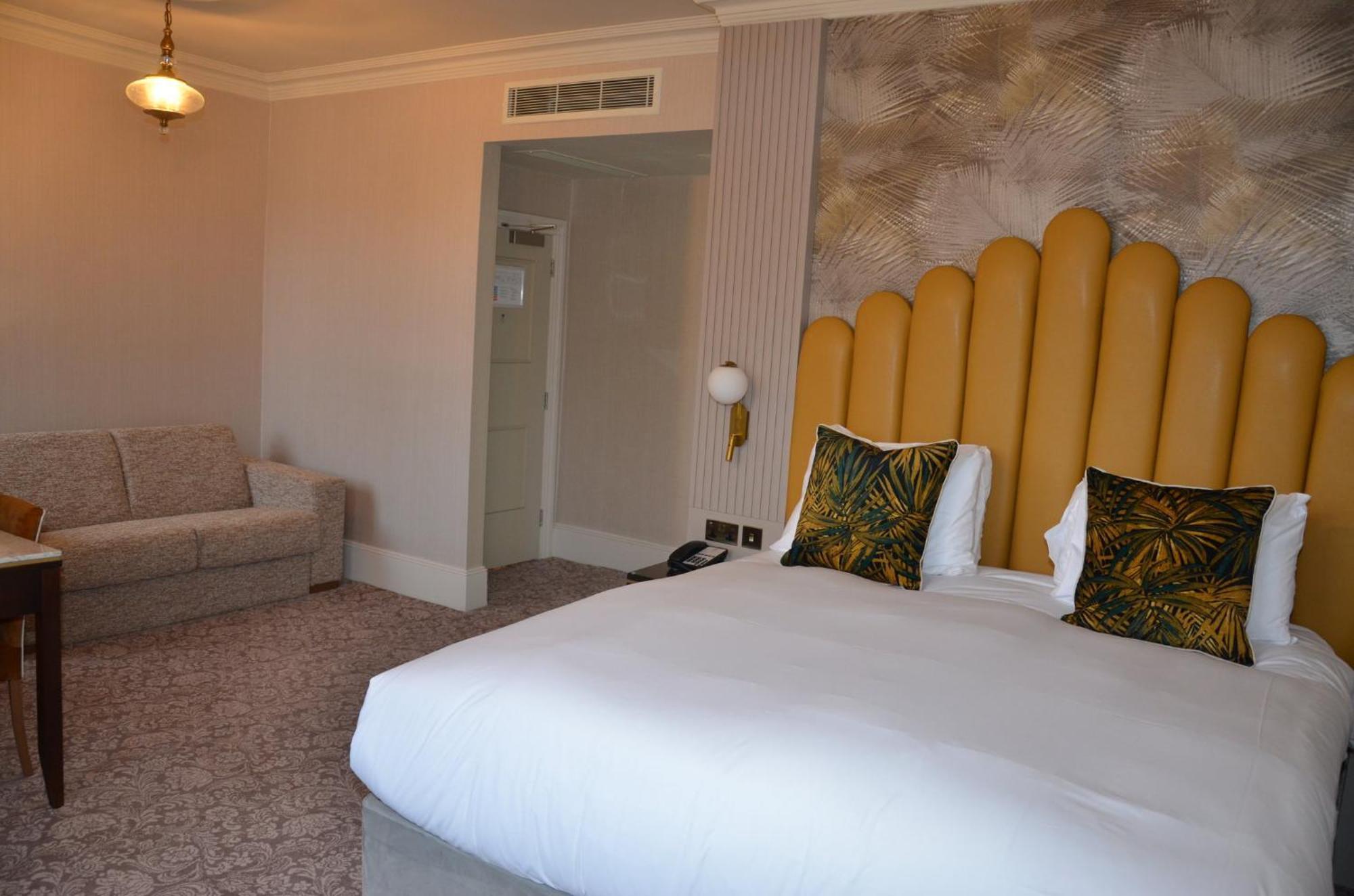 Voco The Clifton Folkestone By Ihg Hotel Eksteriør billede